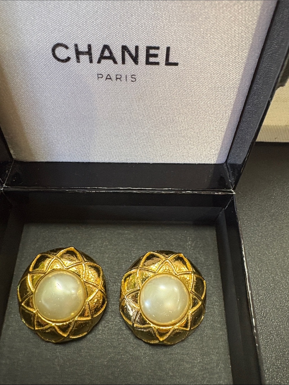 Chanel pearl Coco Round Earrings W/ Chanel Box -EUC-Authentic